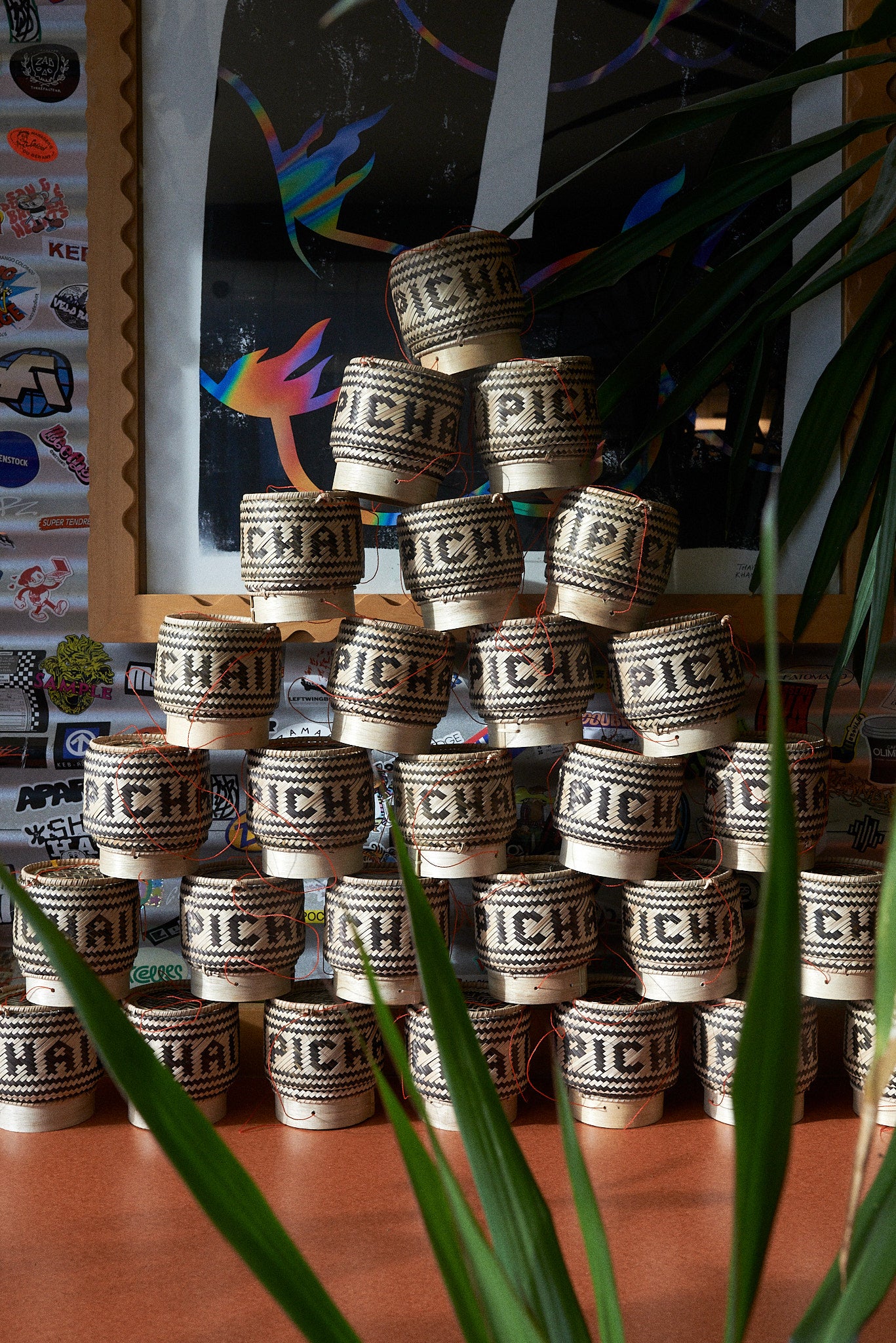 Panier de riz collant fait à la main